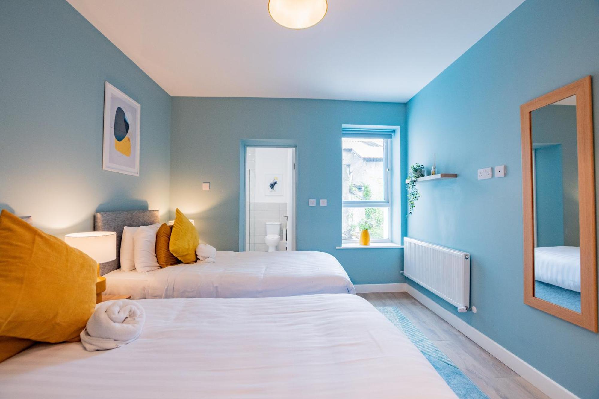 Villa The Large Group House -Sleeps 21 Dublin Exterior foto