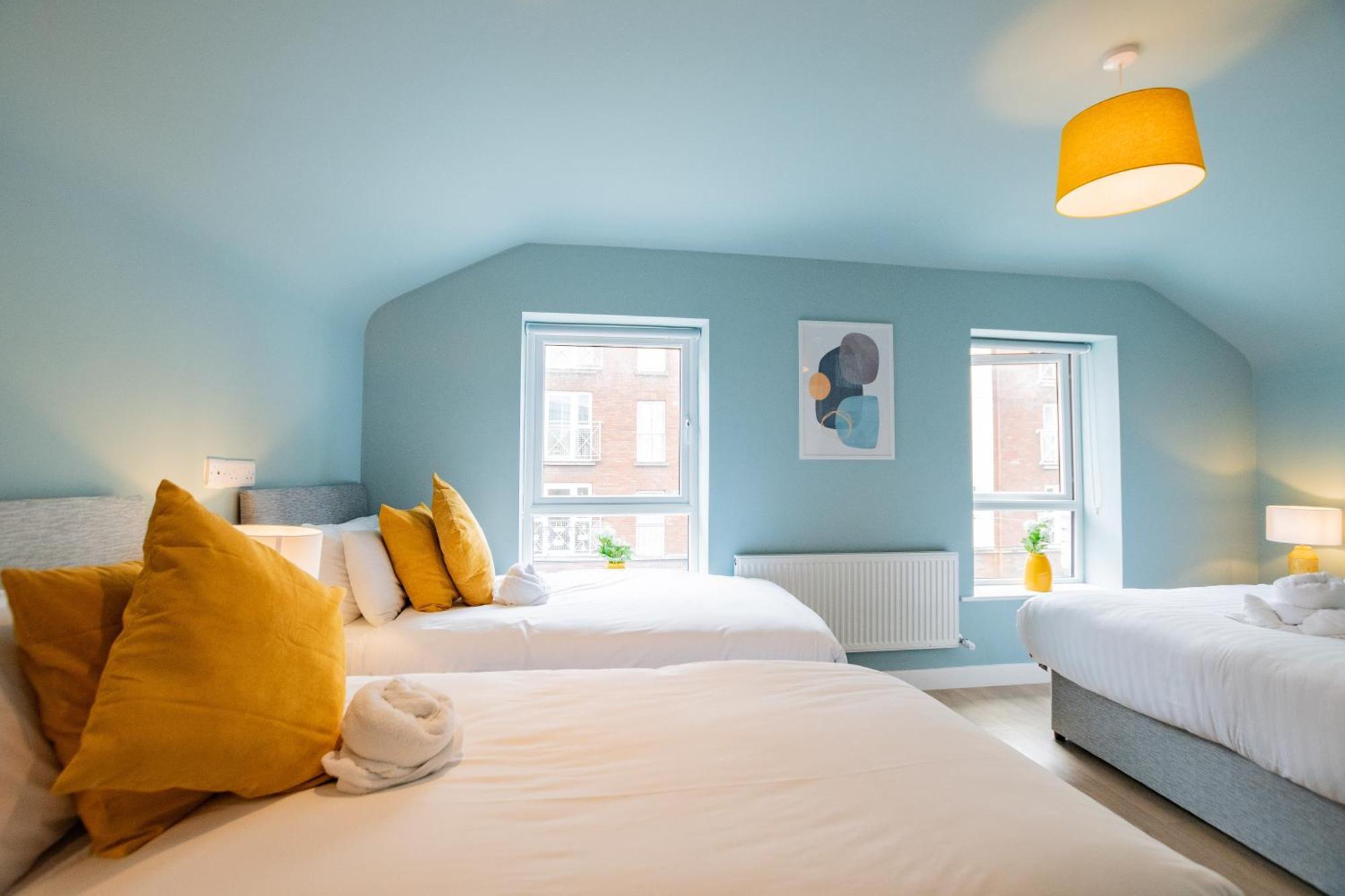Villa The Large Group House -Sleeps 21 Dublin Exterior foto
