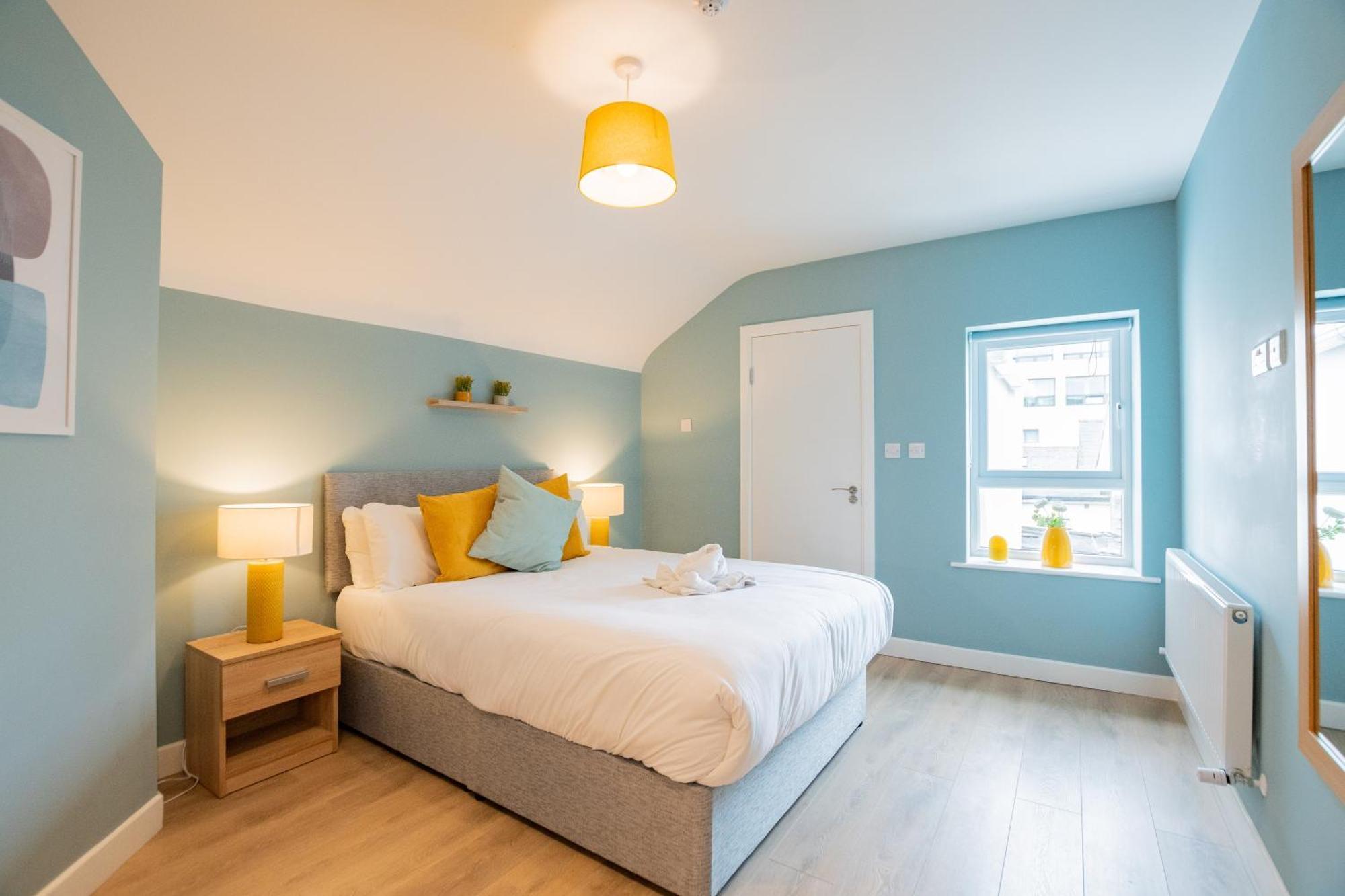 Villa The Large Group House -Sleeps 21 Dublin Exterior foto