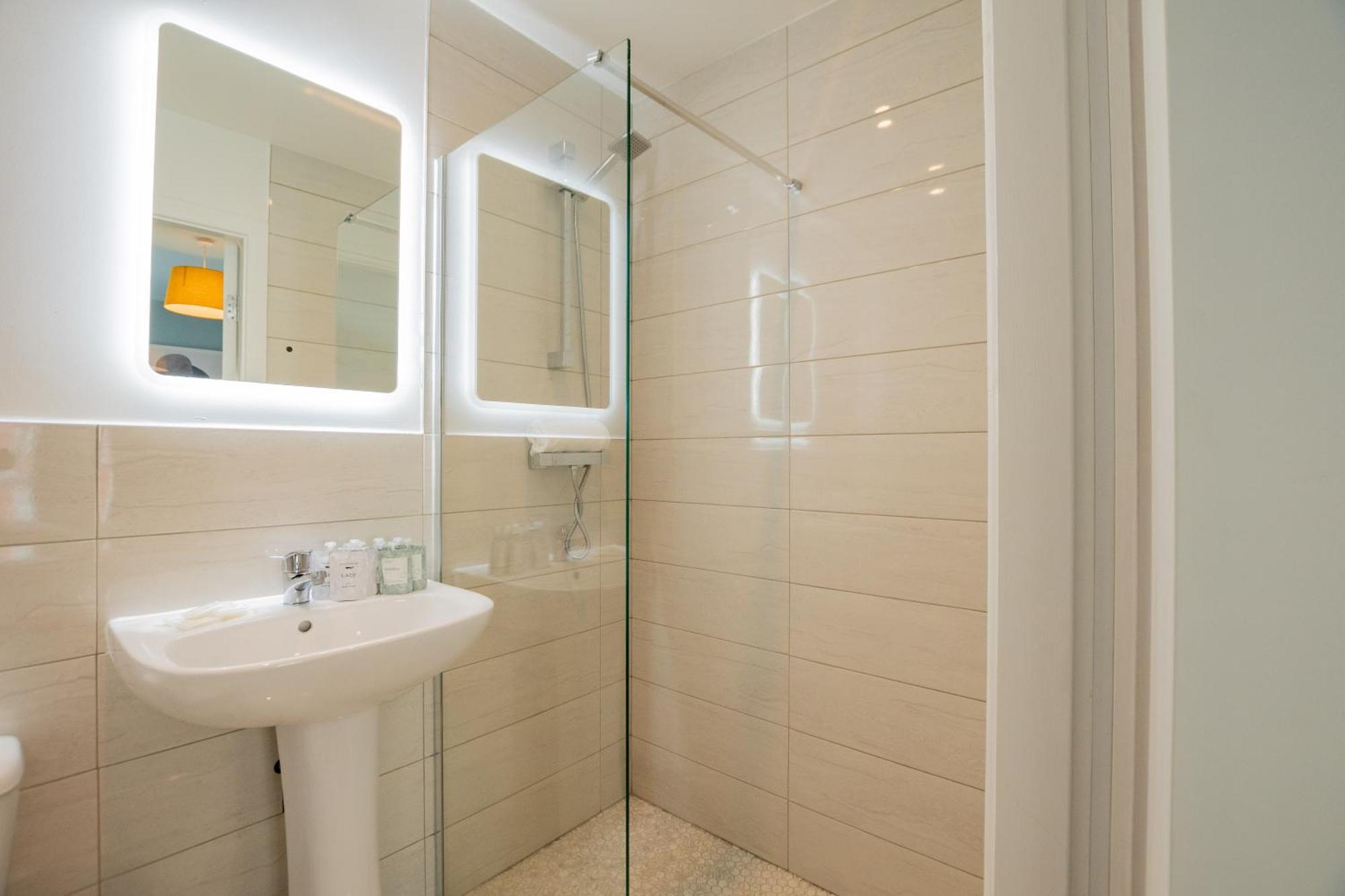 Villa The Large Group House -Sleeps 21 Dublin Exterior foto
