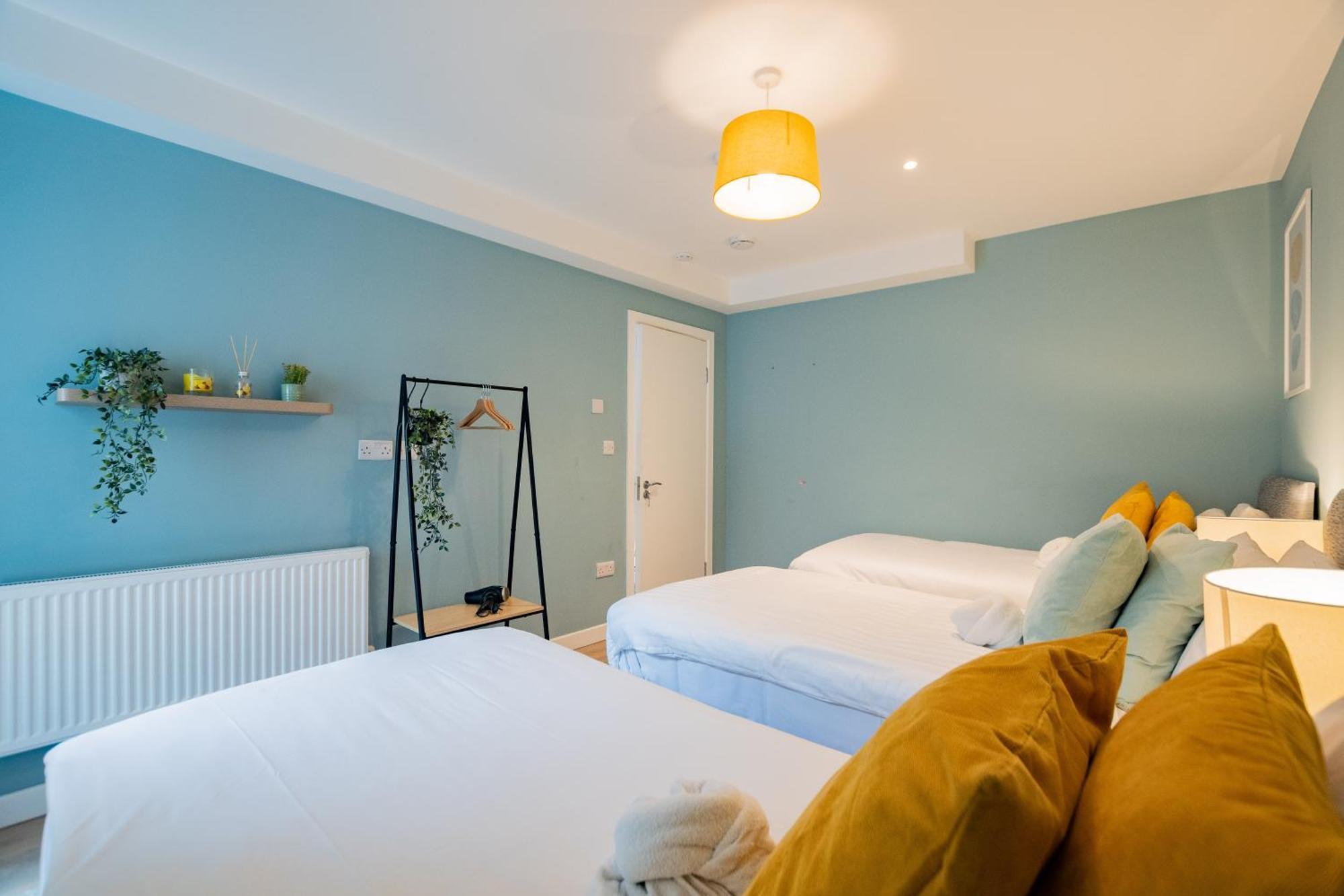 Villa The Large Group House -Sleeps 21 Dublin Exterior foto